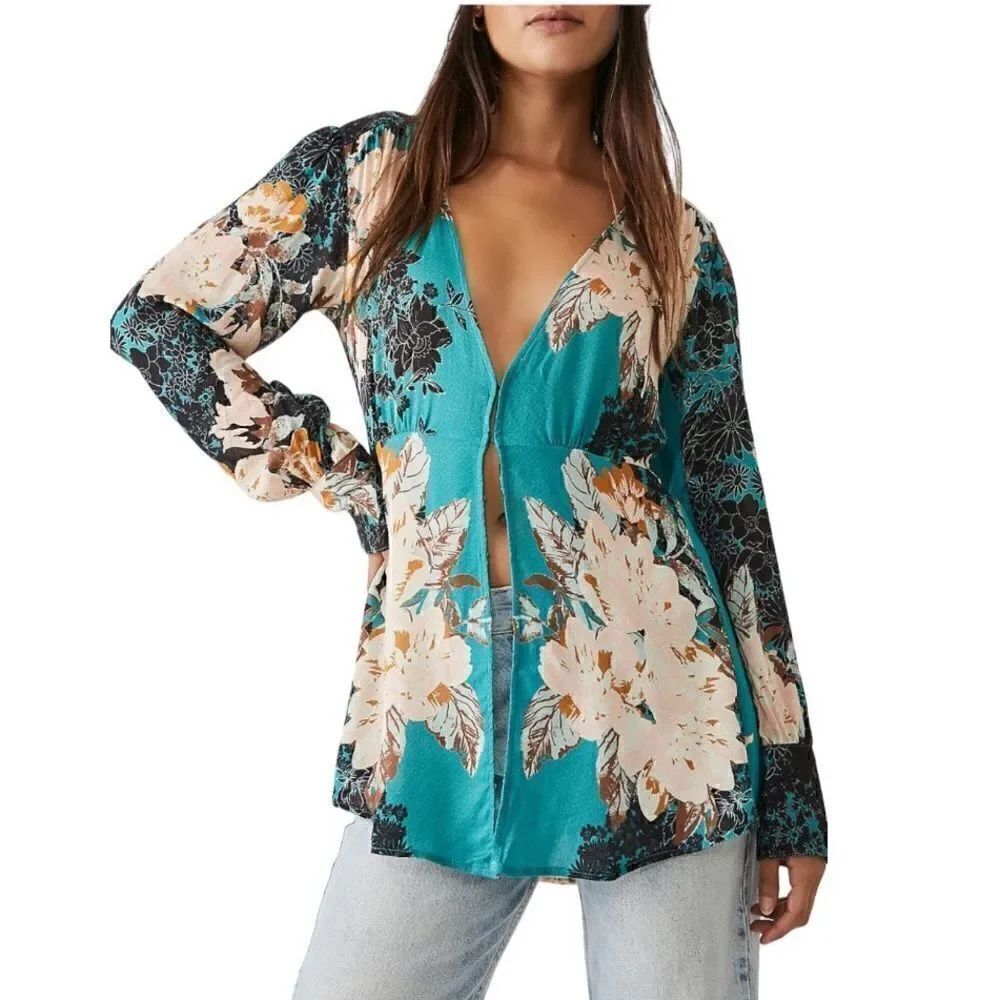 Free People Mikayla Printed Tunic in the Size Medium